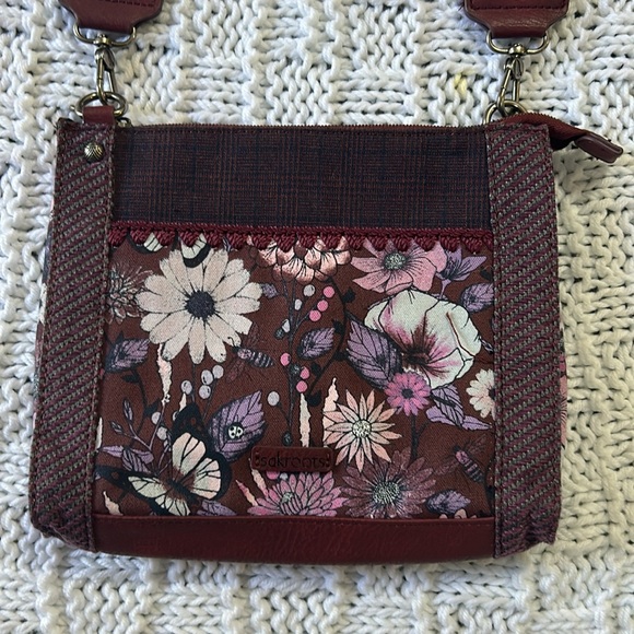 Sakroots Sanibel Crossbody - Picture 2 of 11